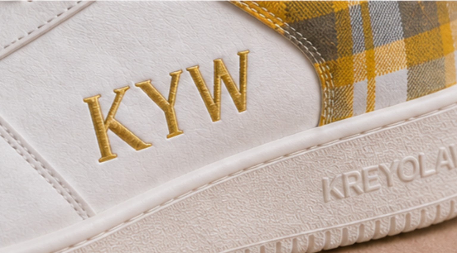 Halo – Sneaker Premium KREYOLAW